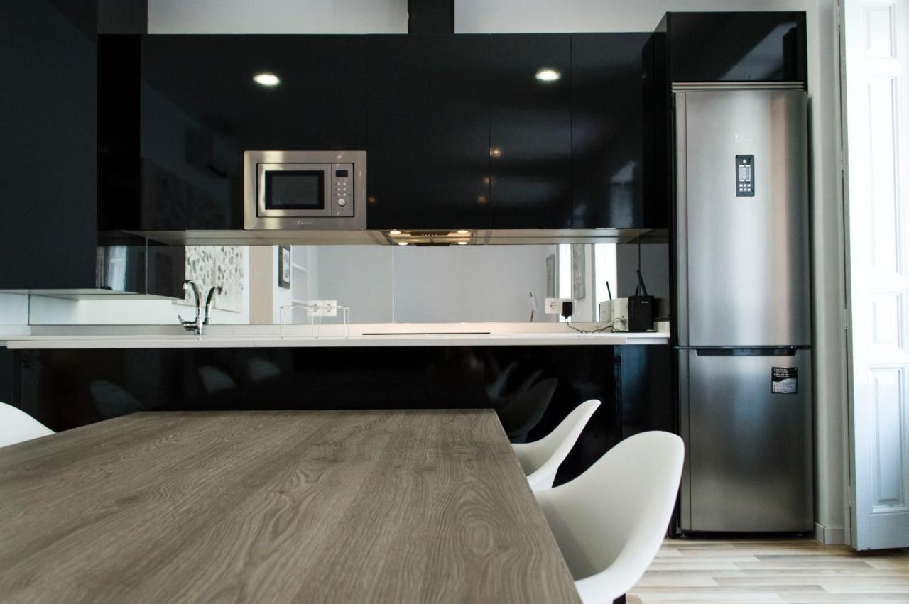 For You Rentals New Design Apartment Temporal Puerta Del Sol Pre10C Madri Exterior foto