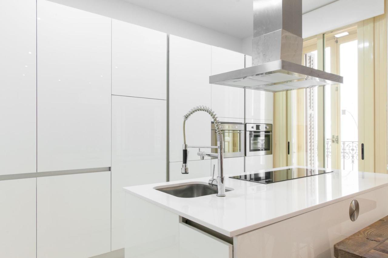 For You Rentals New Design Apartment Temporal Puerta Del Sol Pre10C Madri Exterior foto