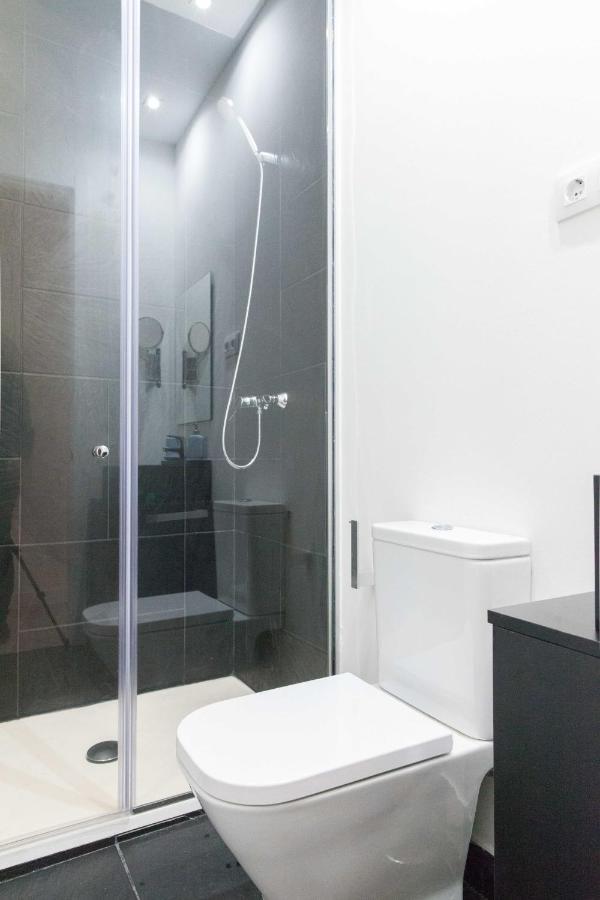 For You Rentals New Design Apartment Temporal Puerta Del Sol Pre10C Madri Exterior foto