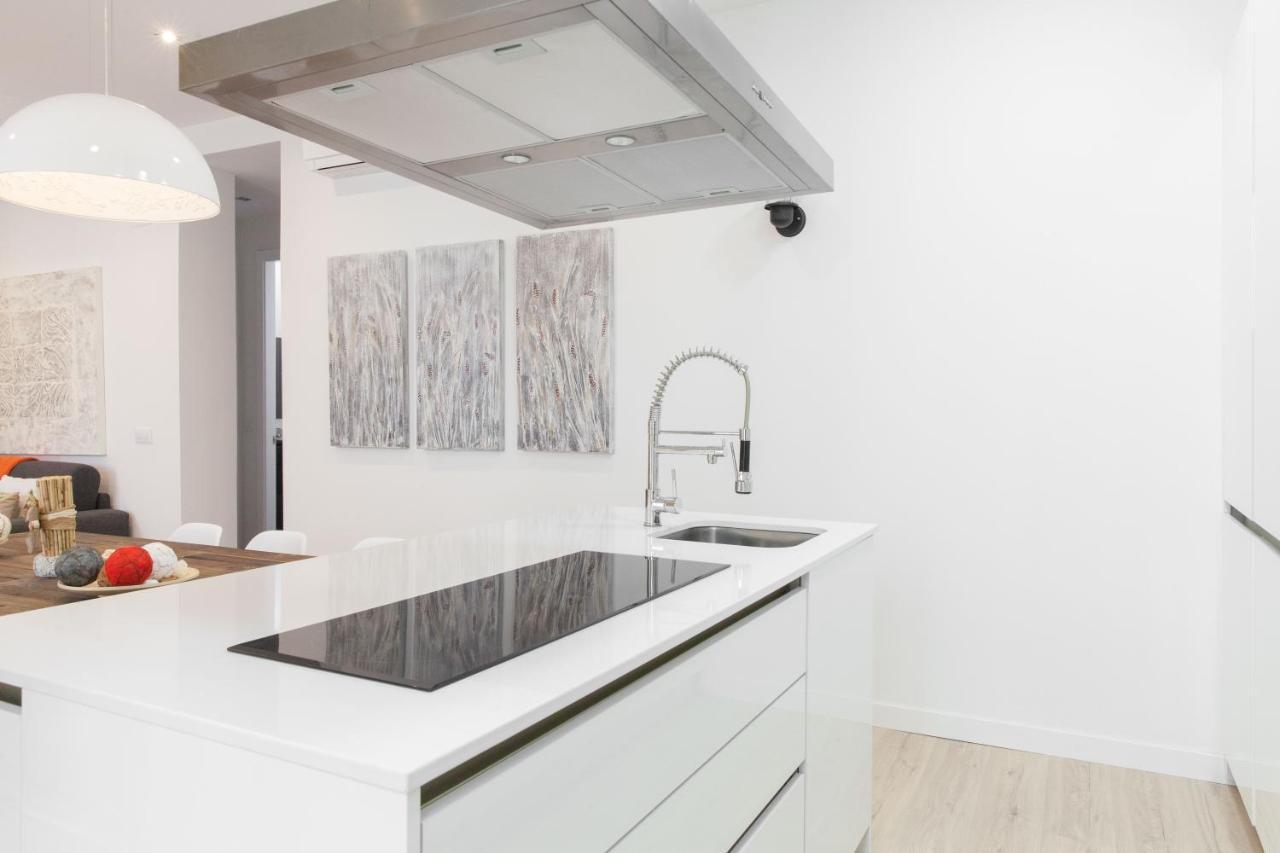For You Rentals New Design Apartment Temporal Puerta Del Sol Pre10C Madri Exterior foto