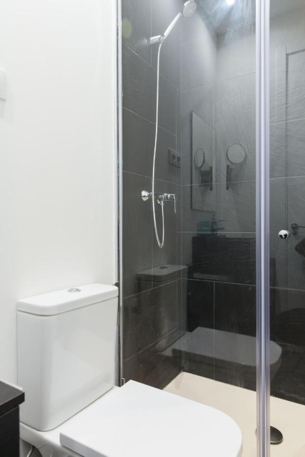 For You Rentals New Design Apartment Temporal Puerta Del Sol Pre10C Madri Exterior foto