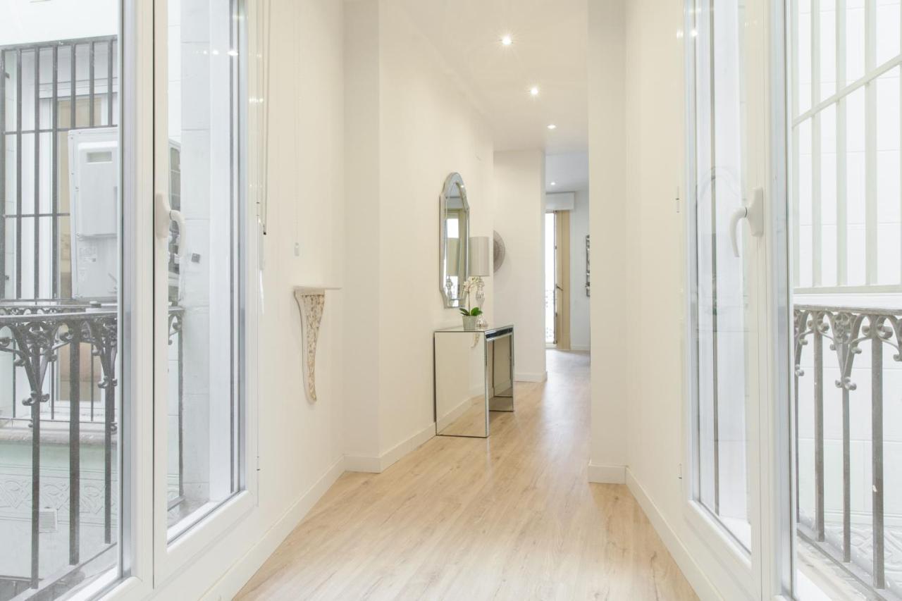 For You Rentals New Design Apartment Temporal Puerta Del Sol Pre10C Madri Exterior foto