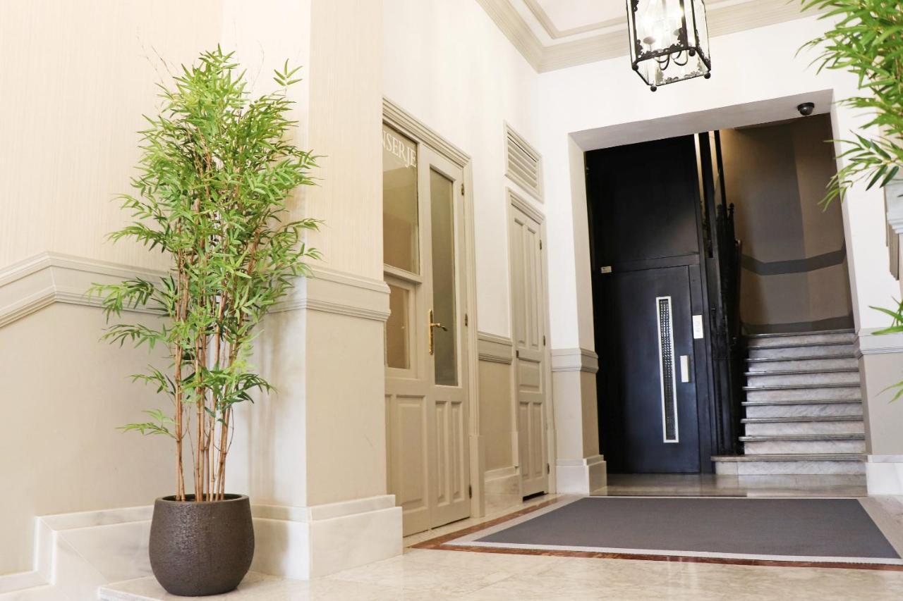 For You Rentals New Design Apartment Temporal Puerta Del Sol Pre10C Madri Exterior foto