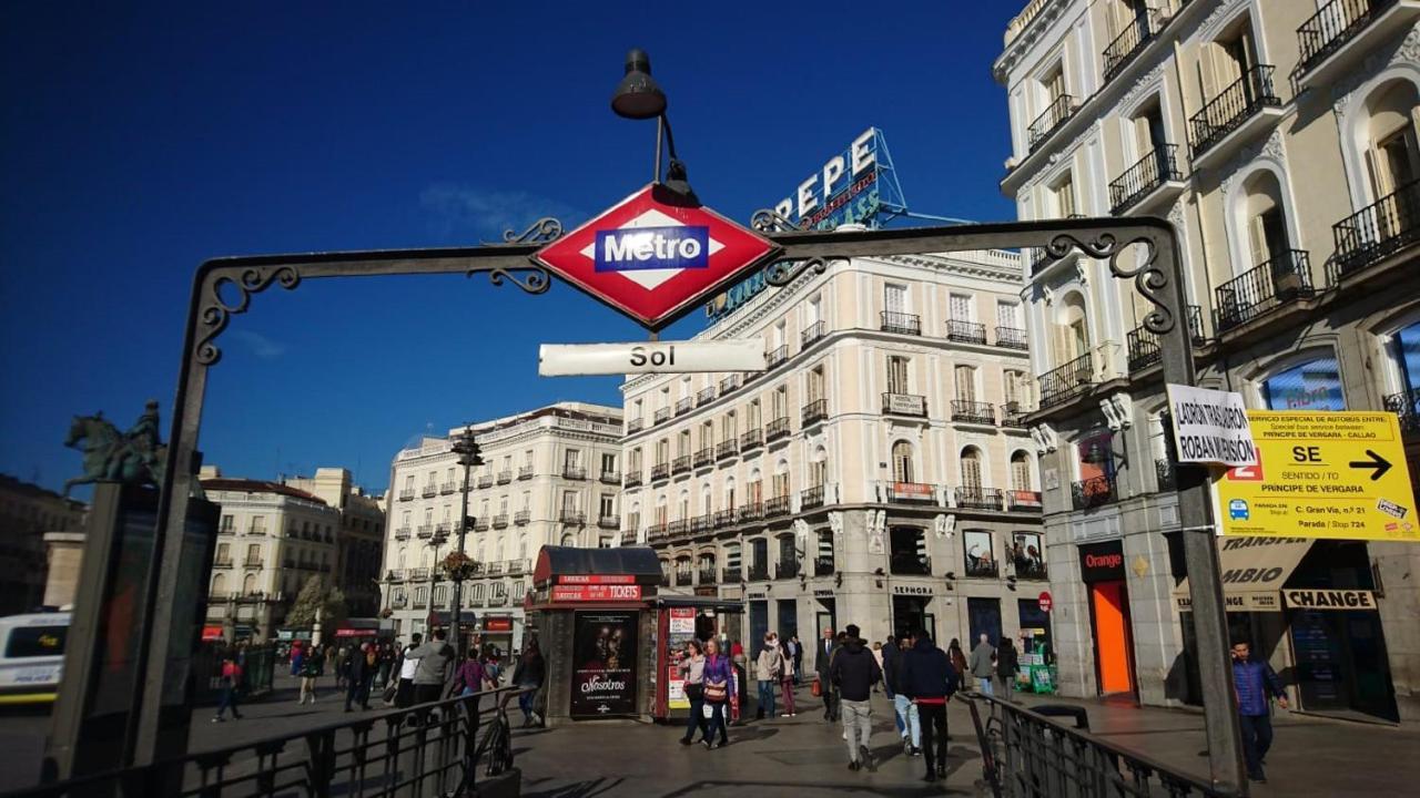 For You Rentals New Design Apartment Temporal Puerta Del Sol Pre10C Madri Exterior foto